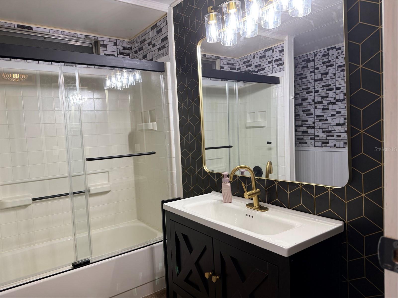 HIGH POINT MH SUB UN 1 - Residential