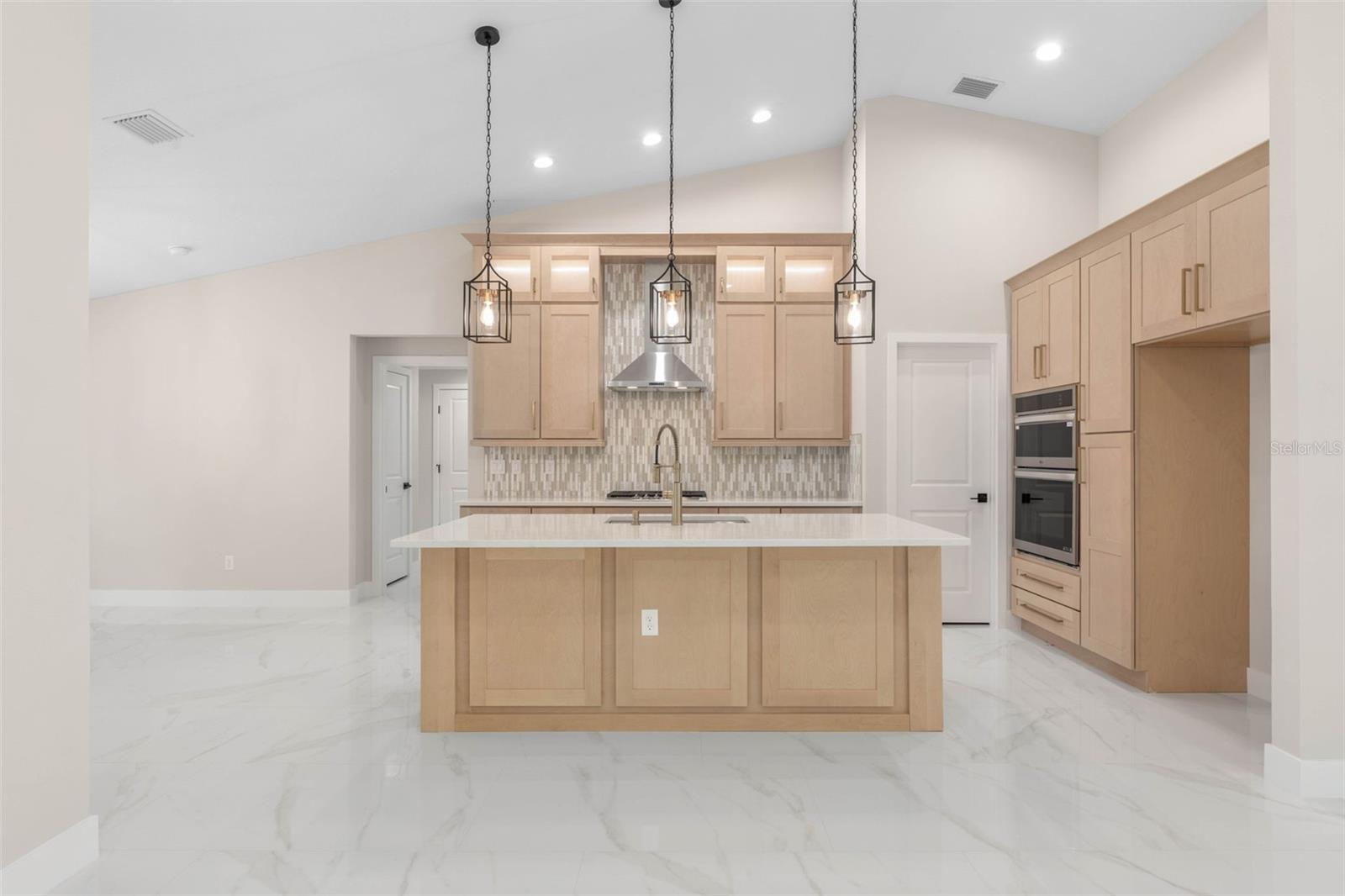 PALM COAST/EASTHAMPTON SEC 34 - Residential