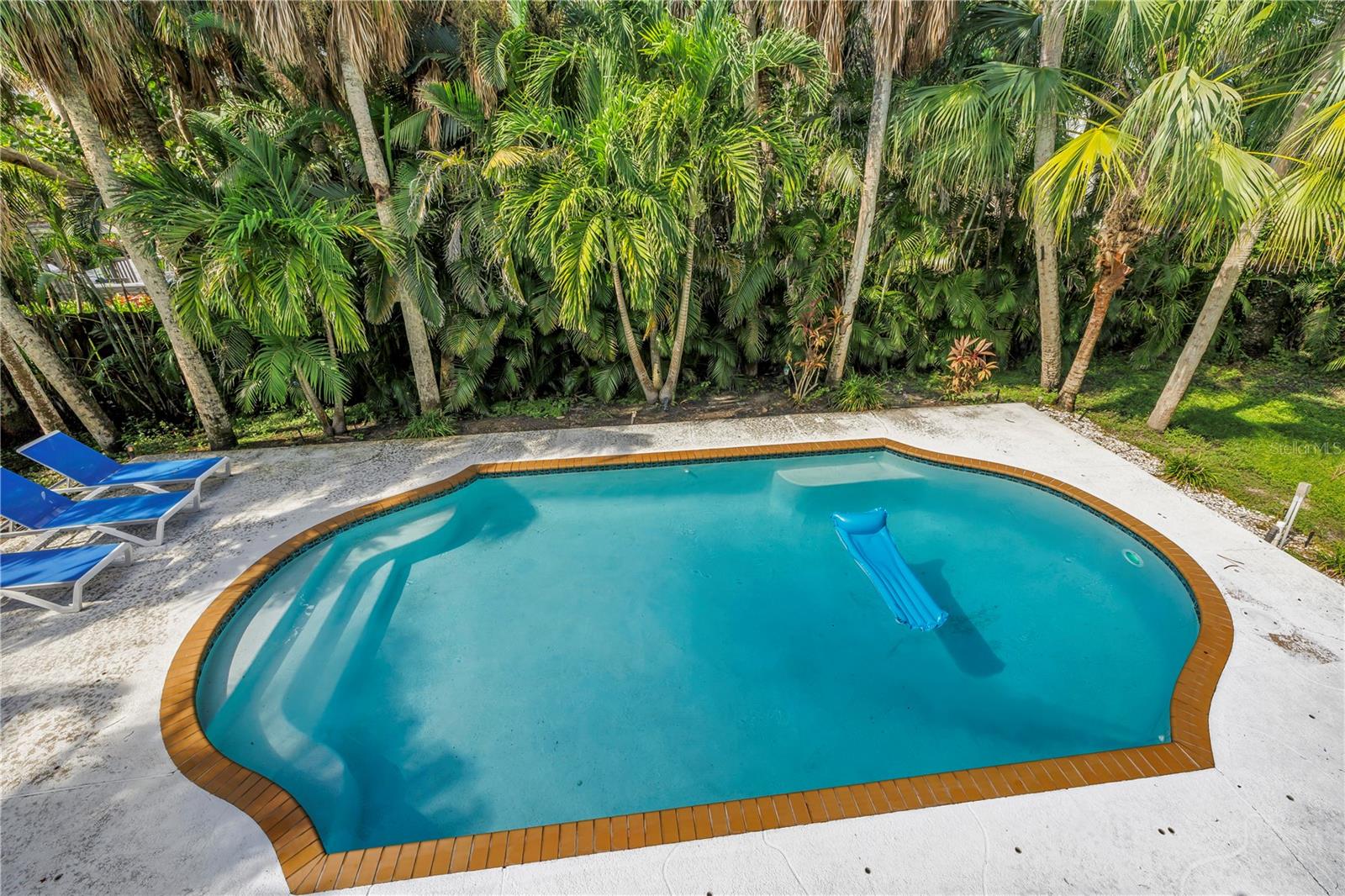 SIESTA REV RESUB - Residential