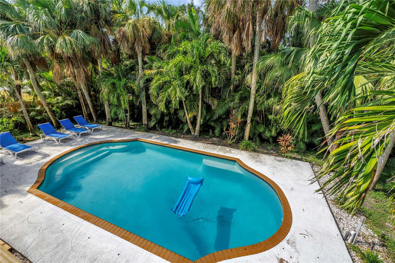 SIESTA REV RESUB - Residential