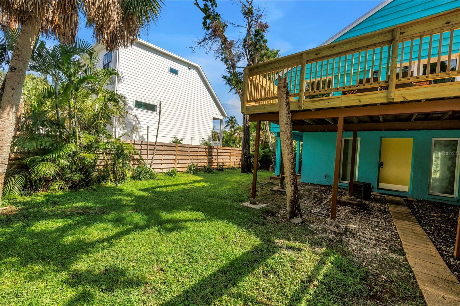SIESTA REV RESUB - Residential