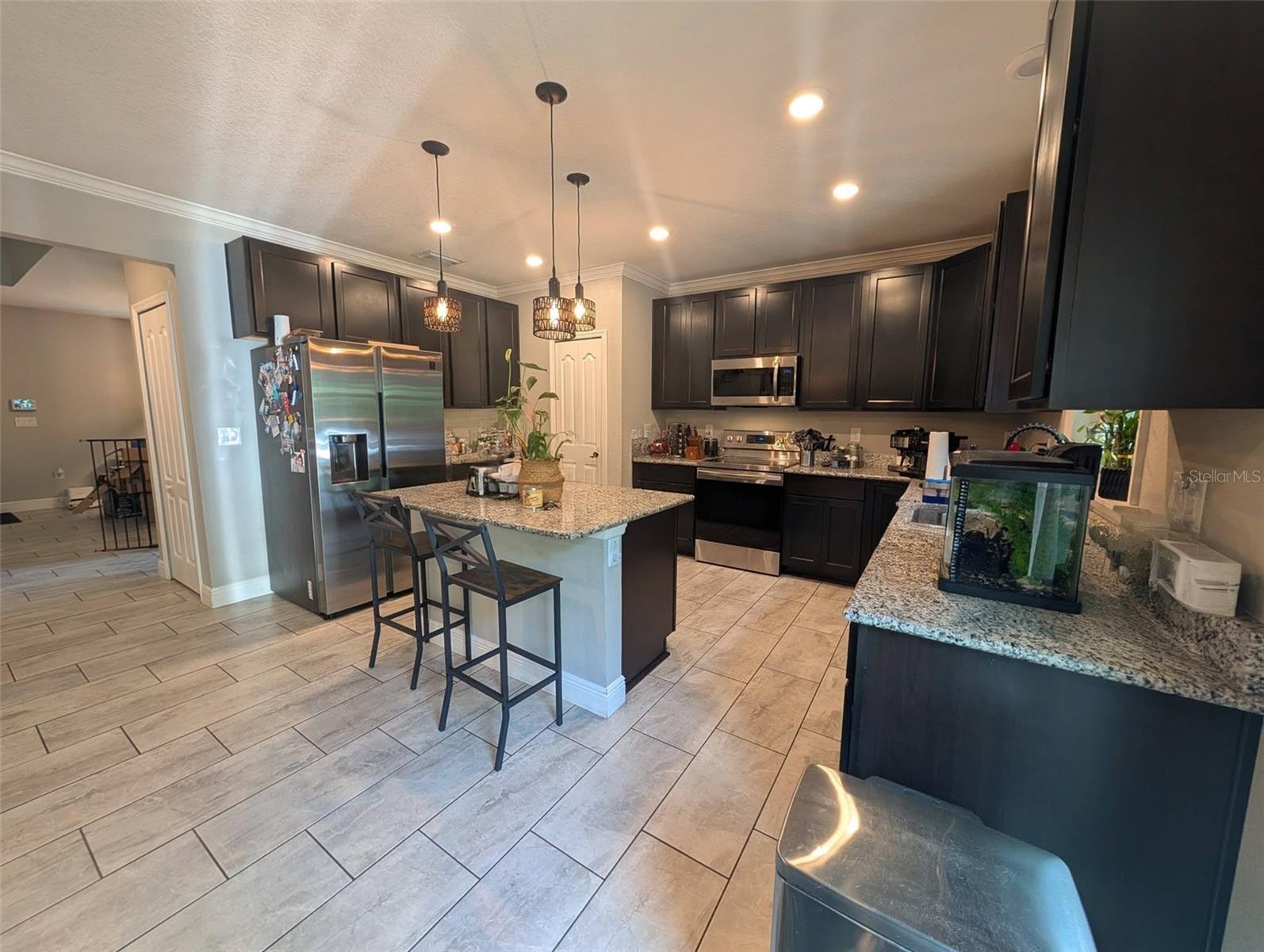 ROYAL HIGHLANDS - Residential