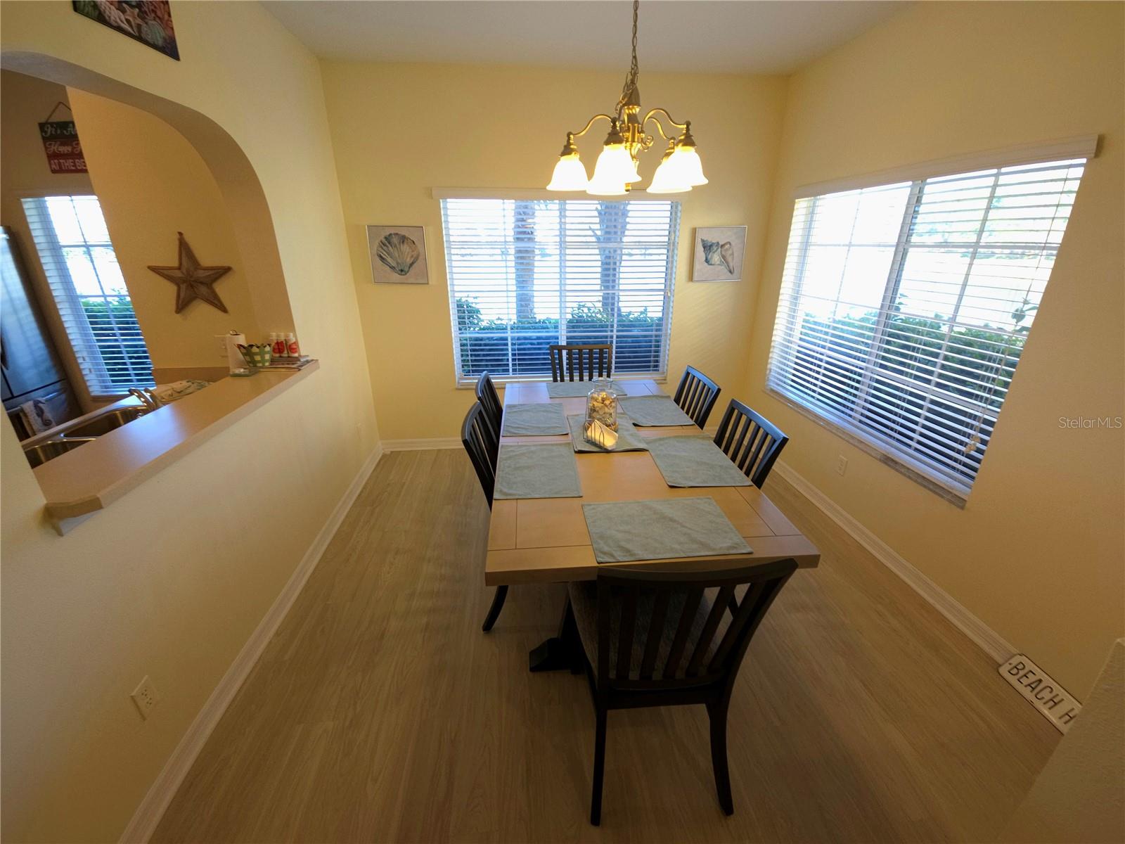 LAKESIDE VILLAGE TOWNHOME - Residential