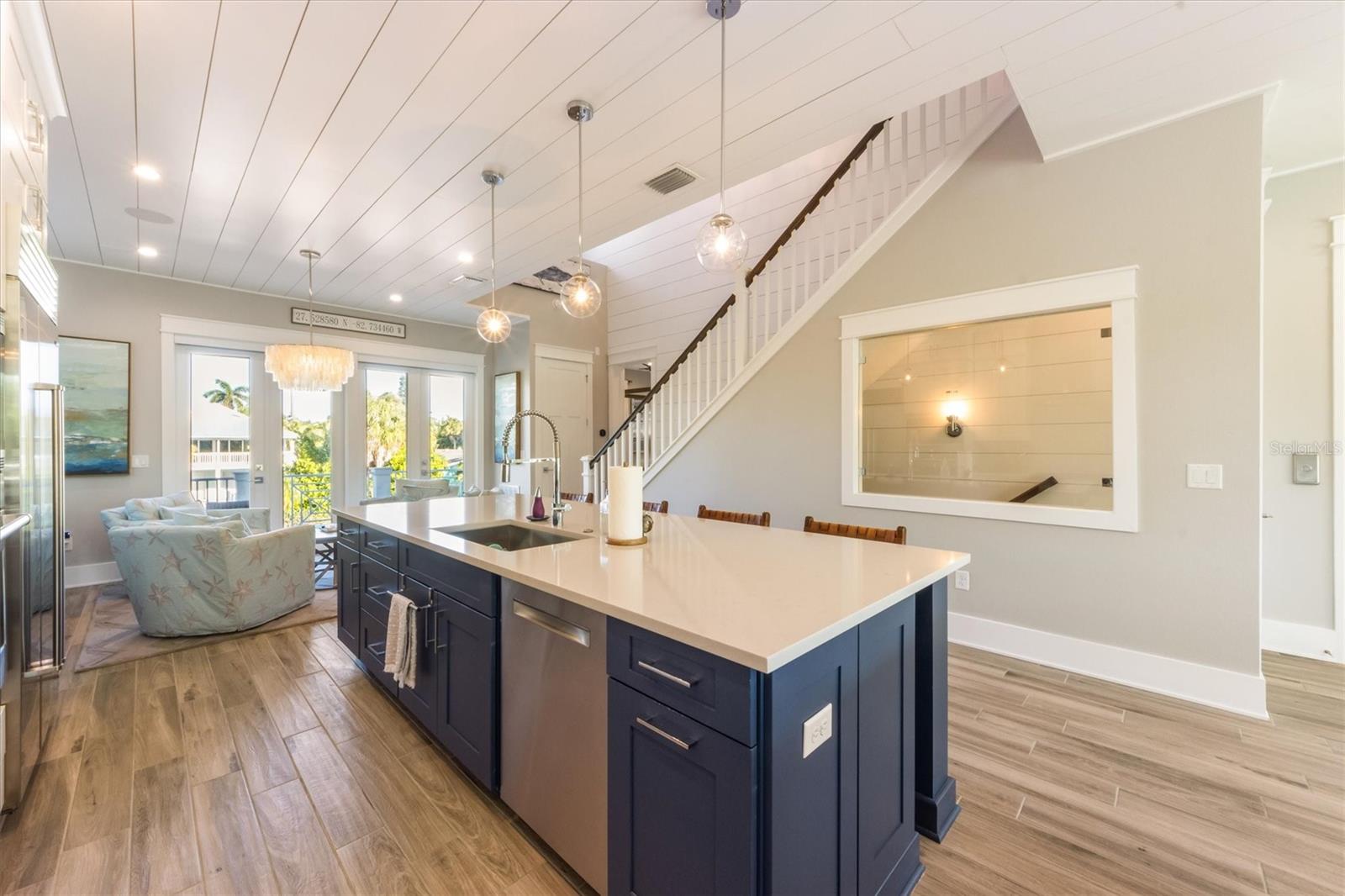 ANNA MARIA BEACH - Residential