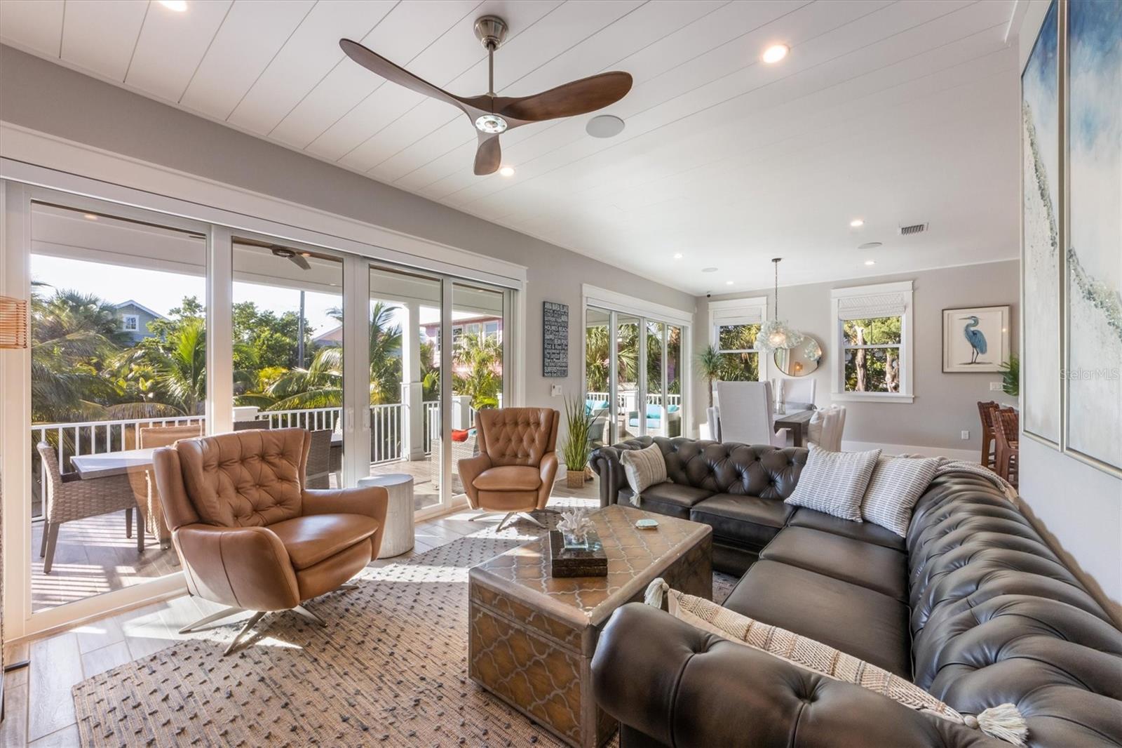ANNA MARIA BEACH - Residential