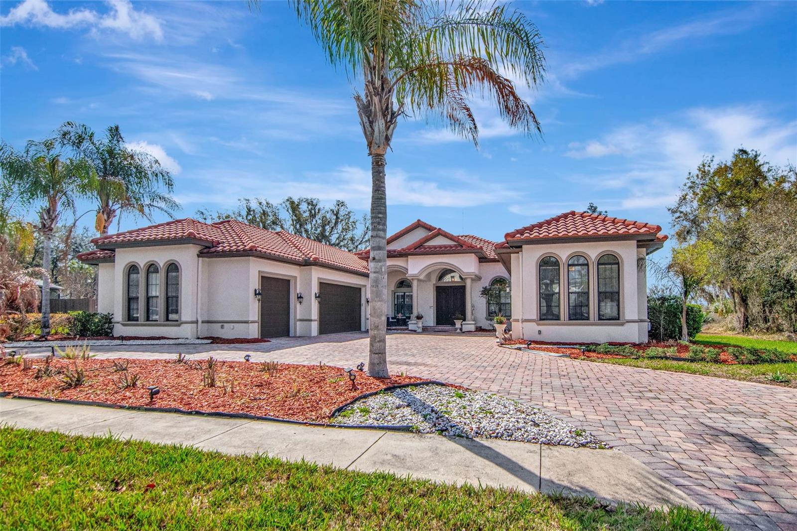 EMERALD CREEK - Residential