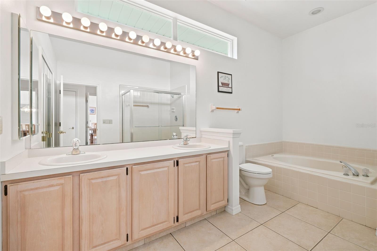 HUNTERS CREEK TR 235A PH 01 - Residential