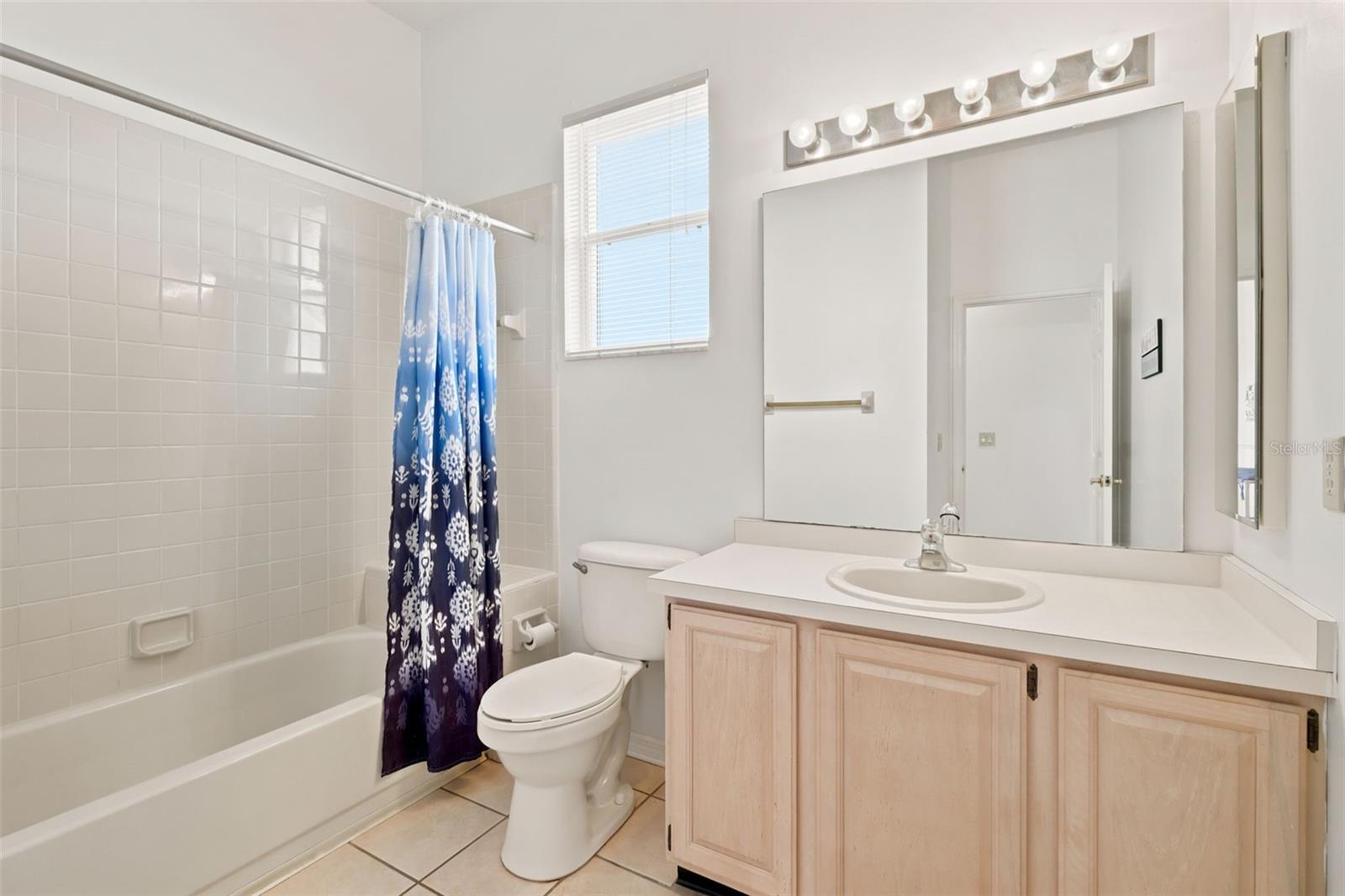 HUNTERS CREEK TR 235A PH 01 - Residential