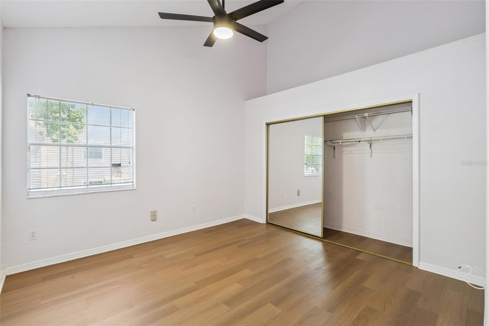 HIDDEN SPGS CONDO - Residential