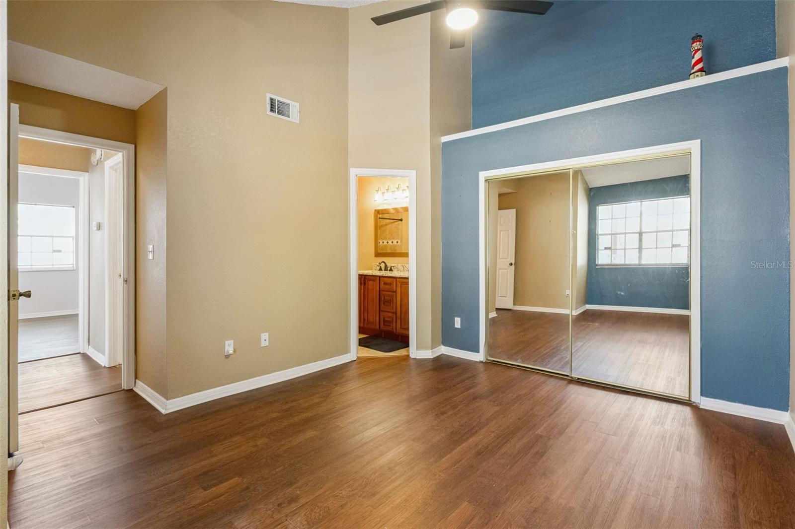 HIDDEN SPGS CONDO - Residential