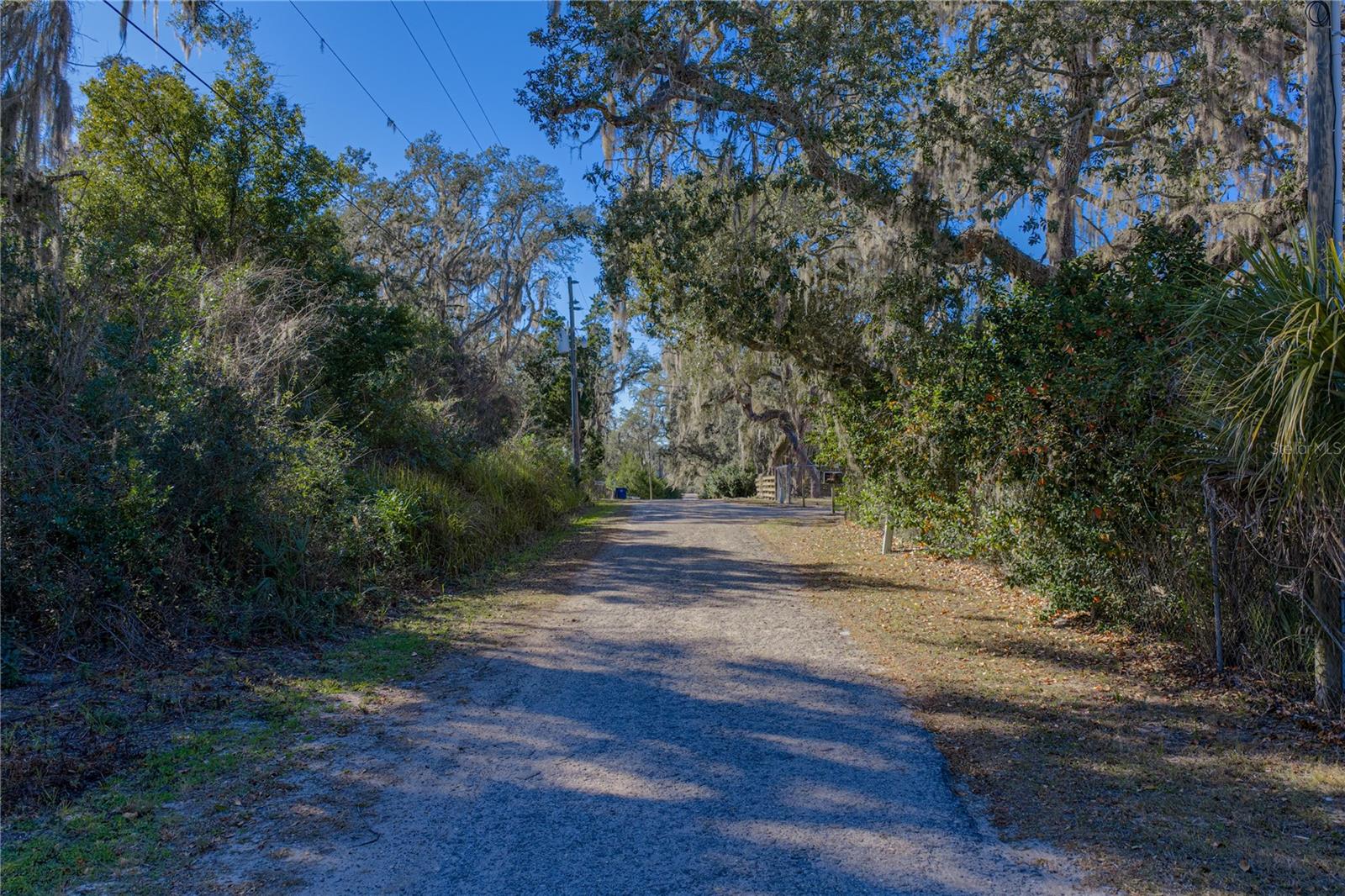 ACREAGE - Land