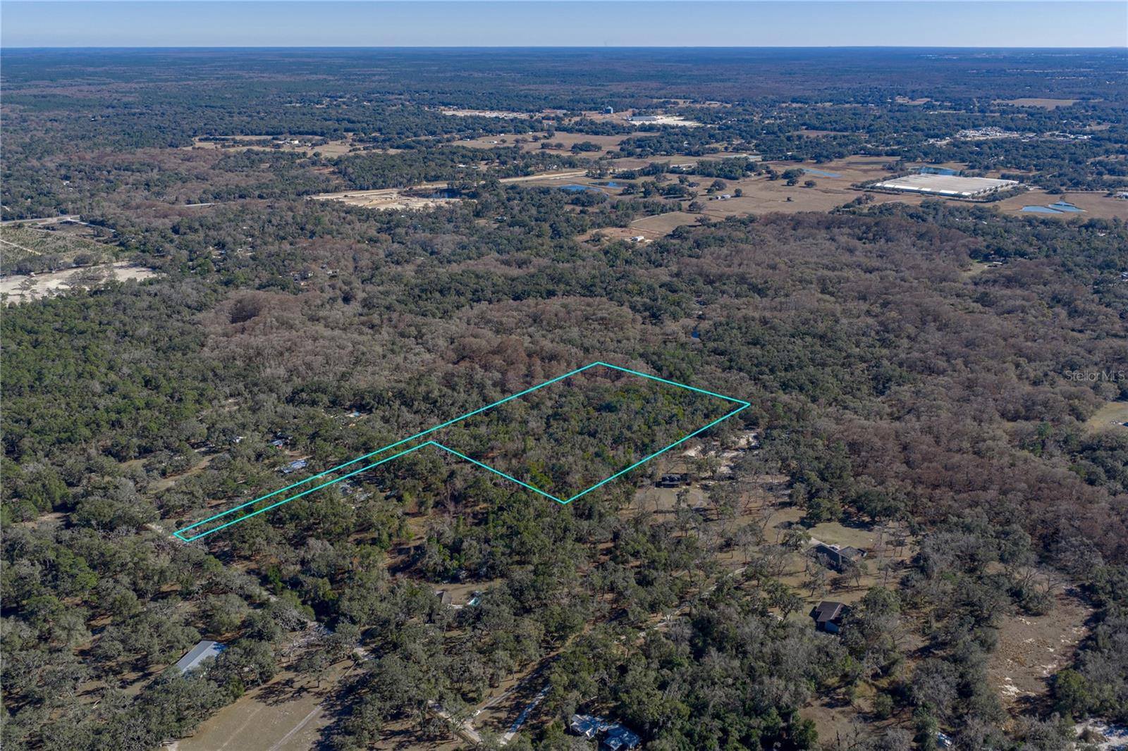 ACREAGE - Land