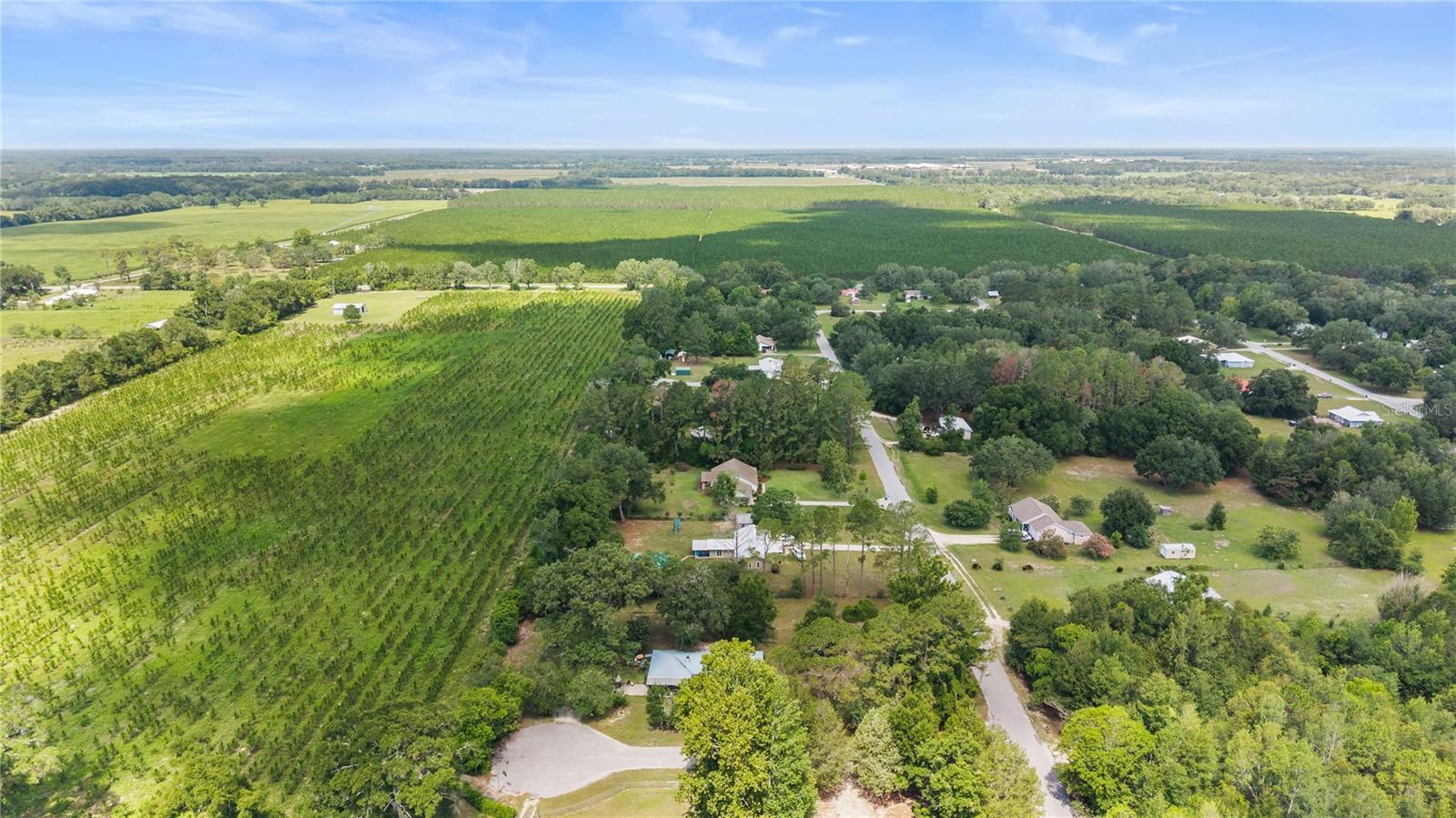 EXECUTIVE HOMES SUB - Residential