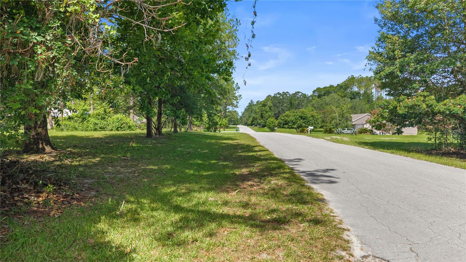 EXECUTIVE HOMES SUB - Residential