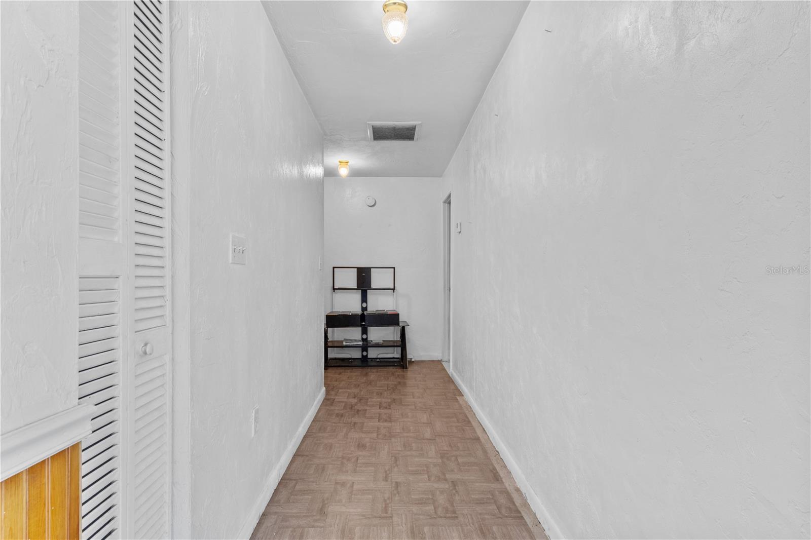 EXECUTIVE HOMES SUB - Residential