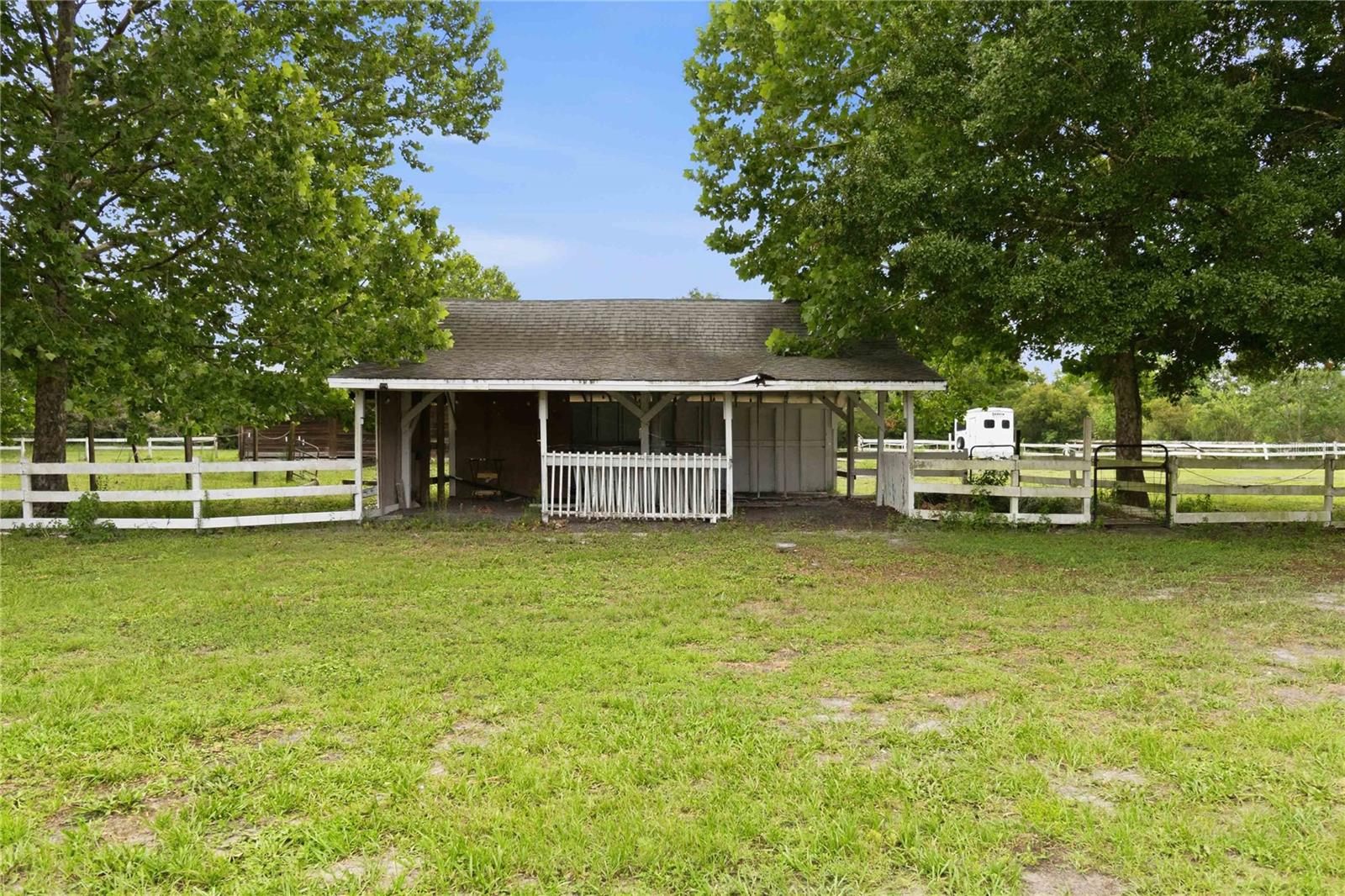 WEKIVA ESTATES - Residential