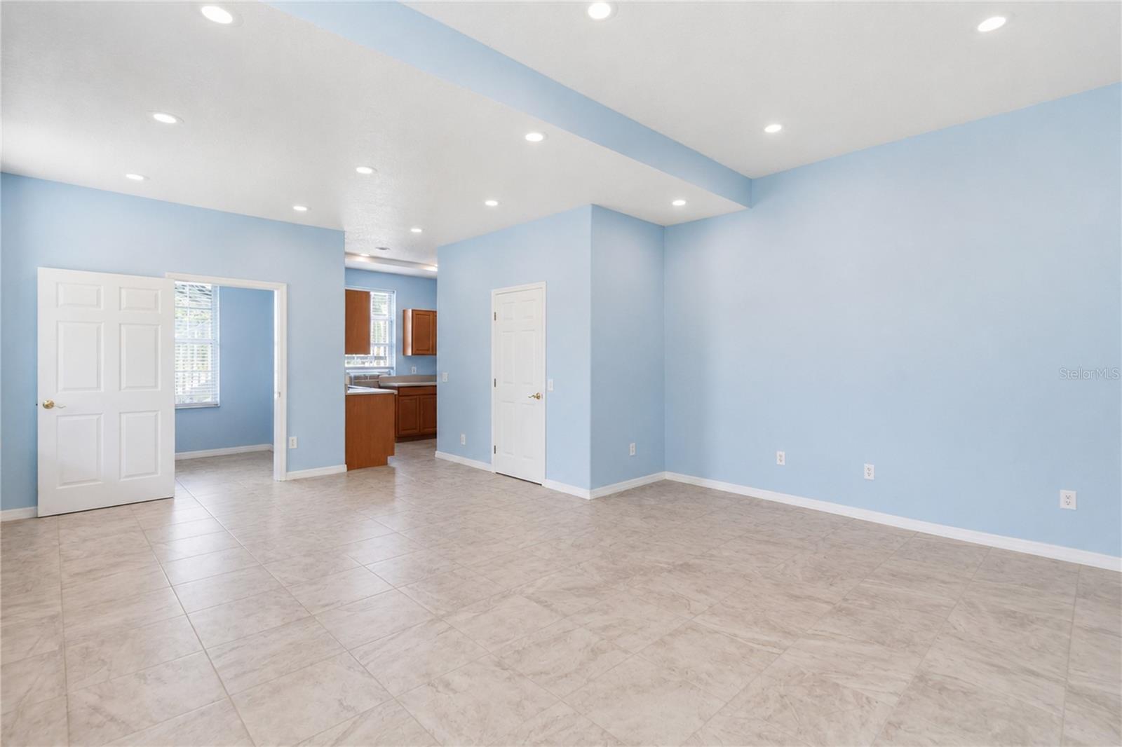 WEKIVA ESTATES - Residential