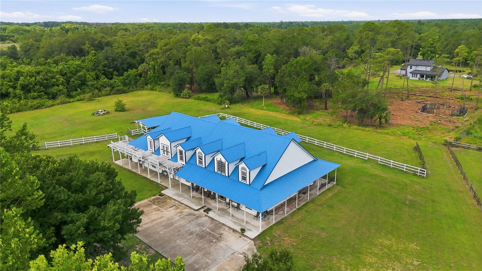 WEKIVA ESTATES - Residential
