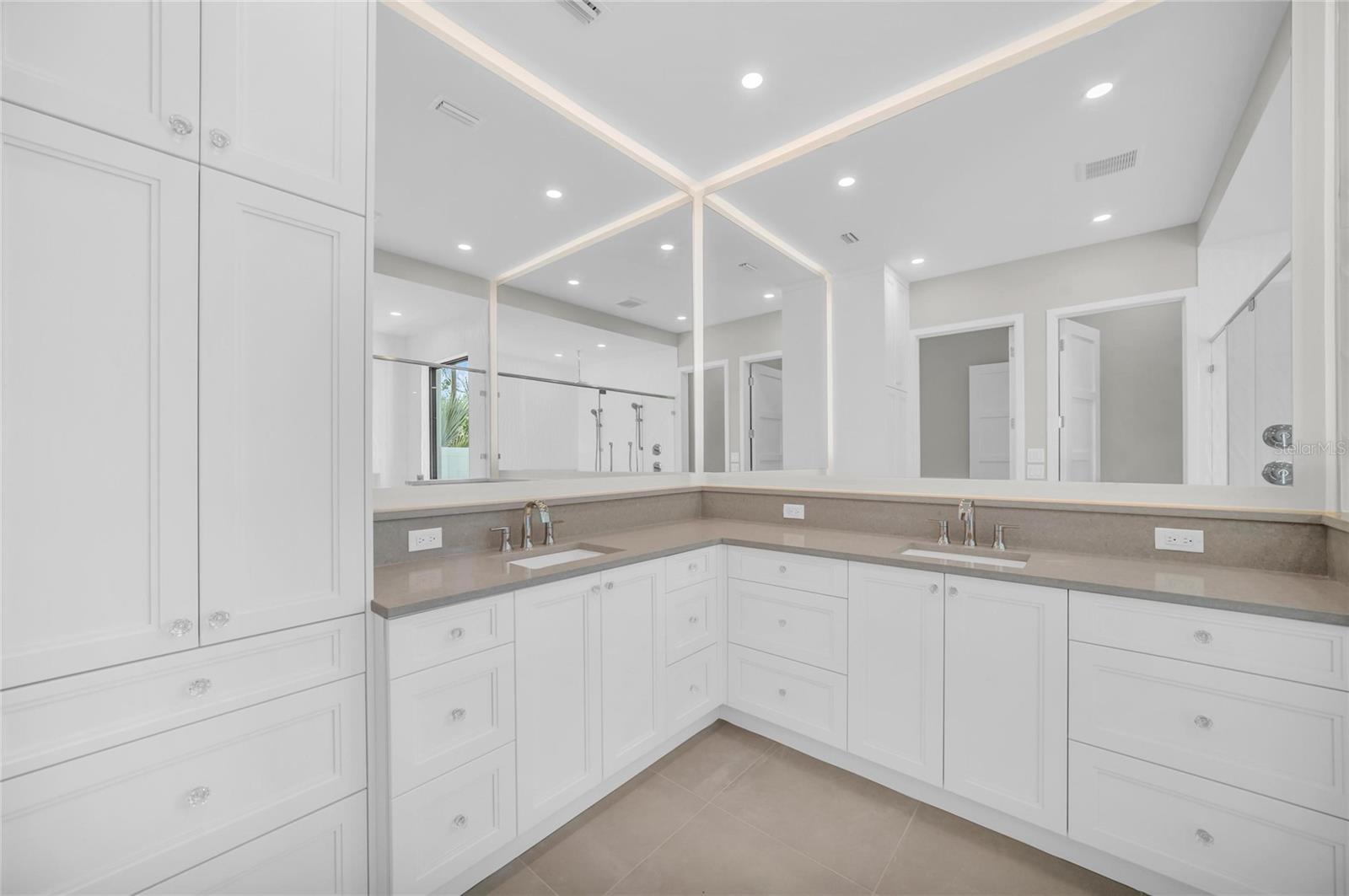 HARBOR ACRES SEC 2 - Residential