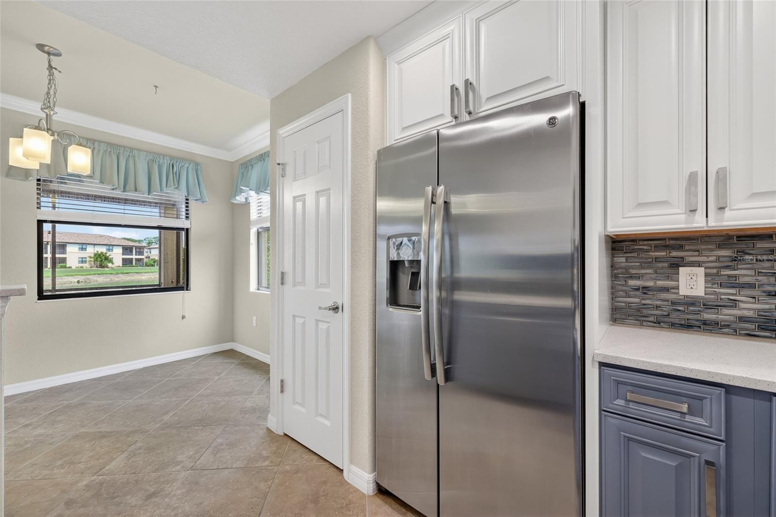 COACH HOMES 1 AT GRAN PARADISO - Residential