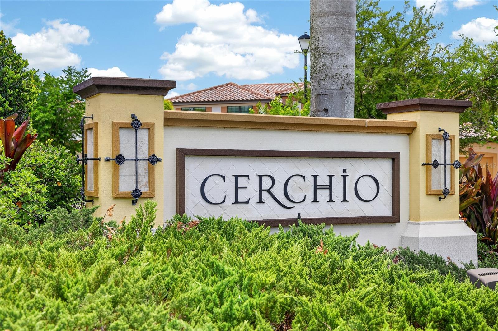 COACH HOMES 1 AT GRAN PARADISO - Residential
