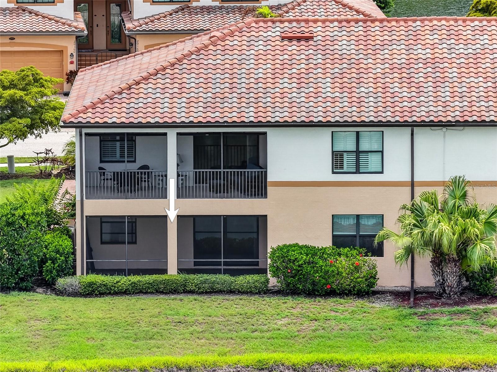 COACH HOMES 1 AT GRAN PARADISO - Residential