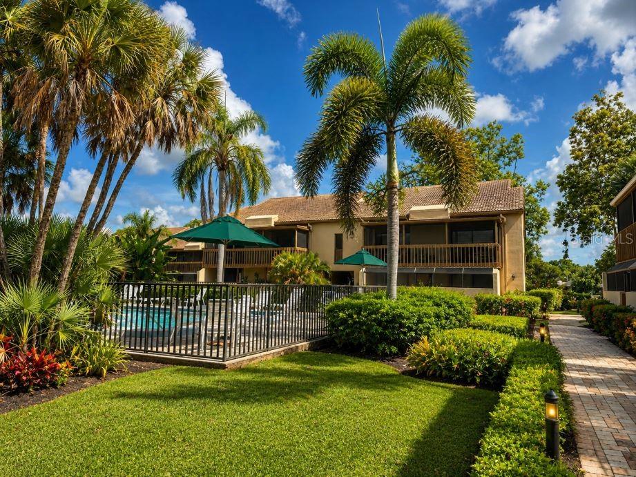 WILLOW GREEN - Residential