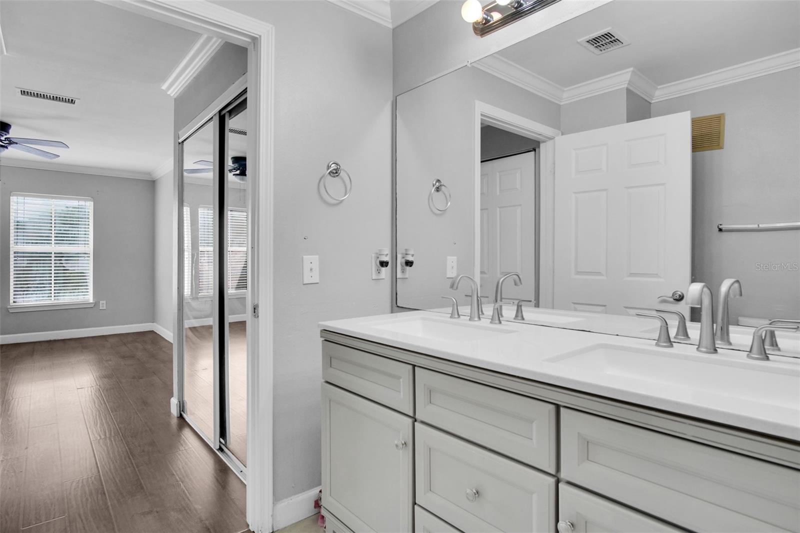 EQUESTRIAN PARC AT HIGHWOODS P - Residential