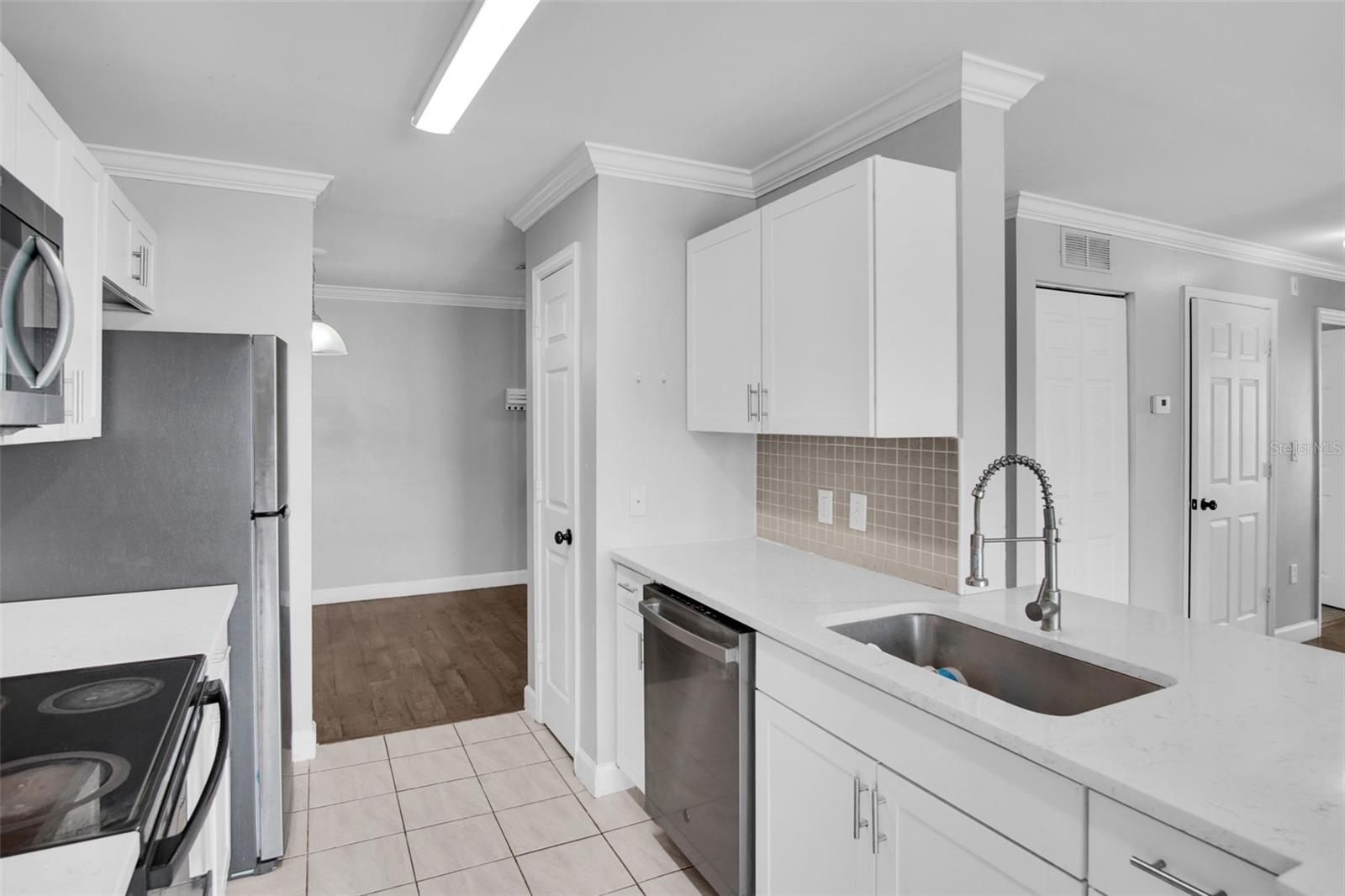 EQUESTRIAN PARC AT HIGHWOODS P - Residential