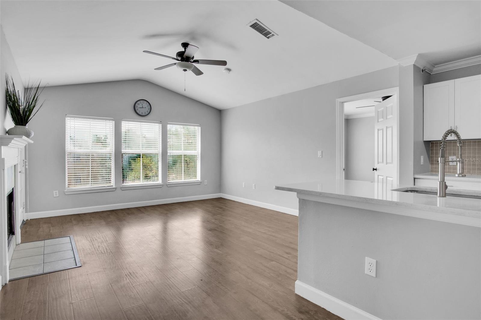 EQUESTRIAN PARC AT HIGHWOODS P - Residential