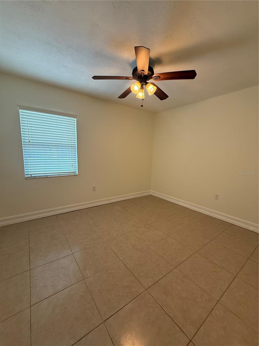 LAKE THOMAS ESTATES - Residential