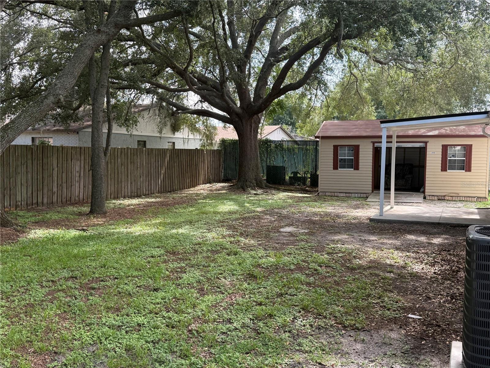 LAKE THOMAS ESTATES - Residential