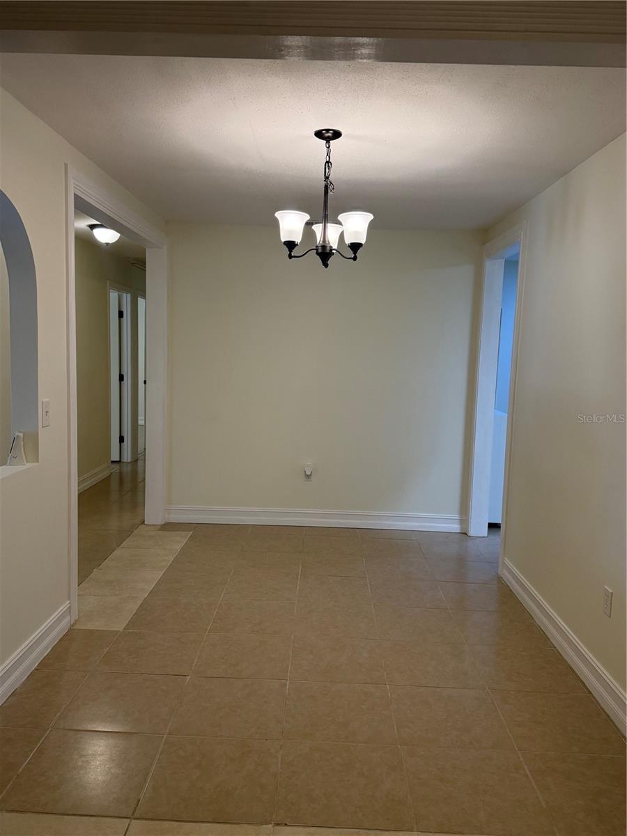 LAKE THOMAS ESTATES - Residential