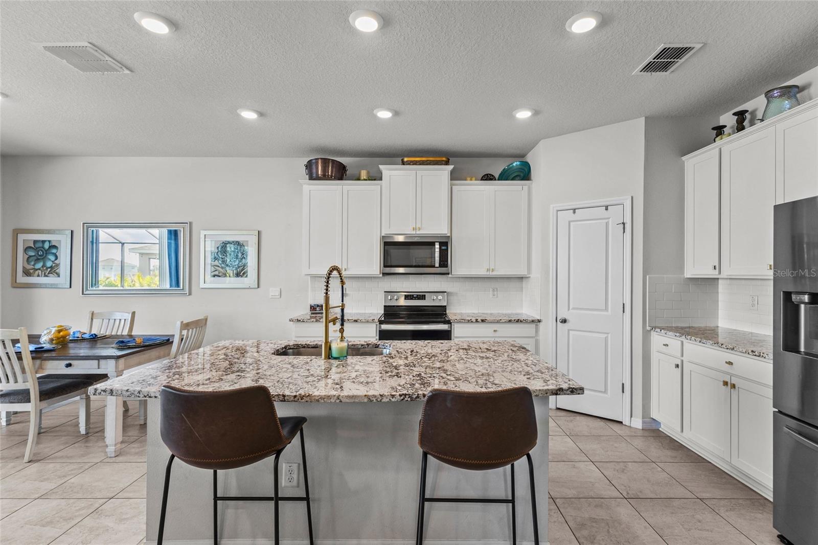 EVERGREEN ESTATES - Residential
