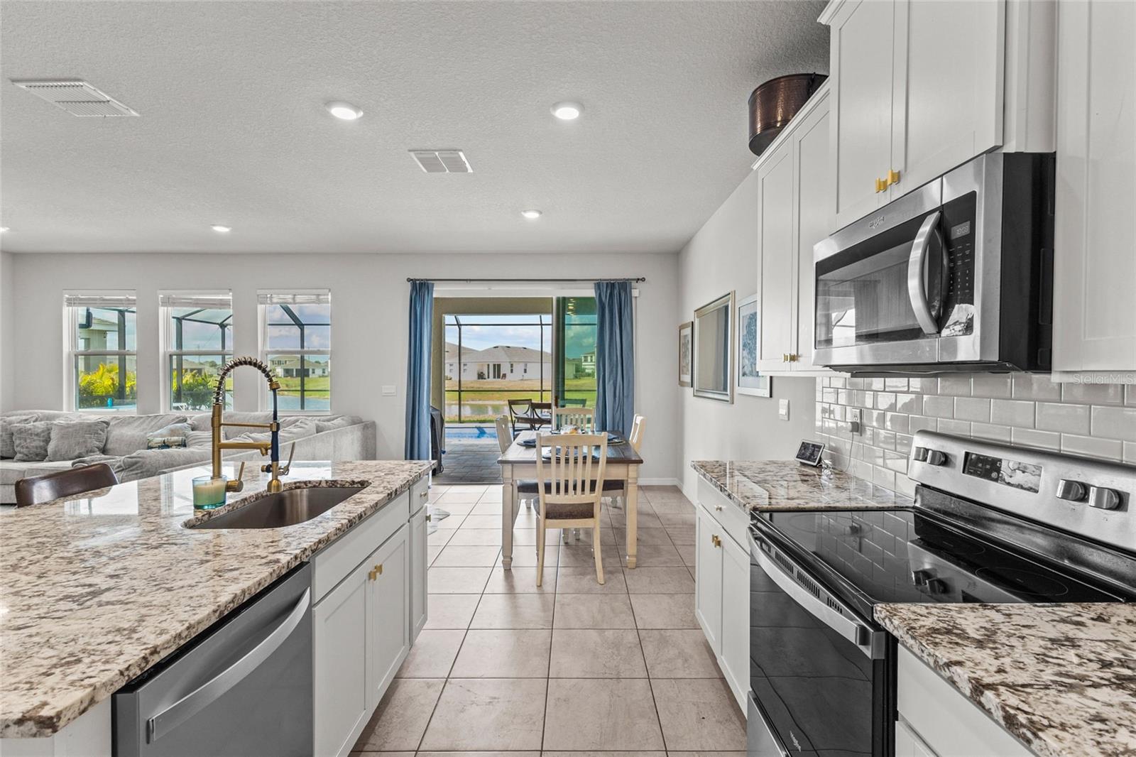 EVERGREEN ESTATES - Residential