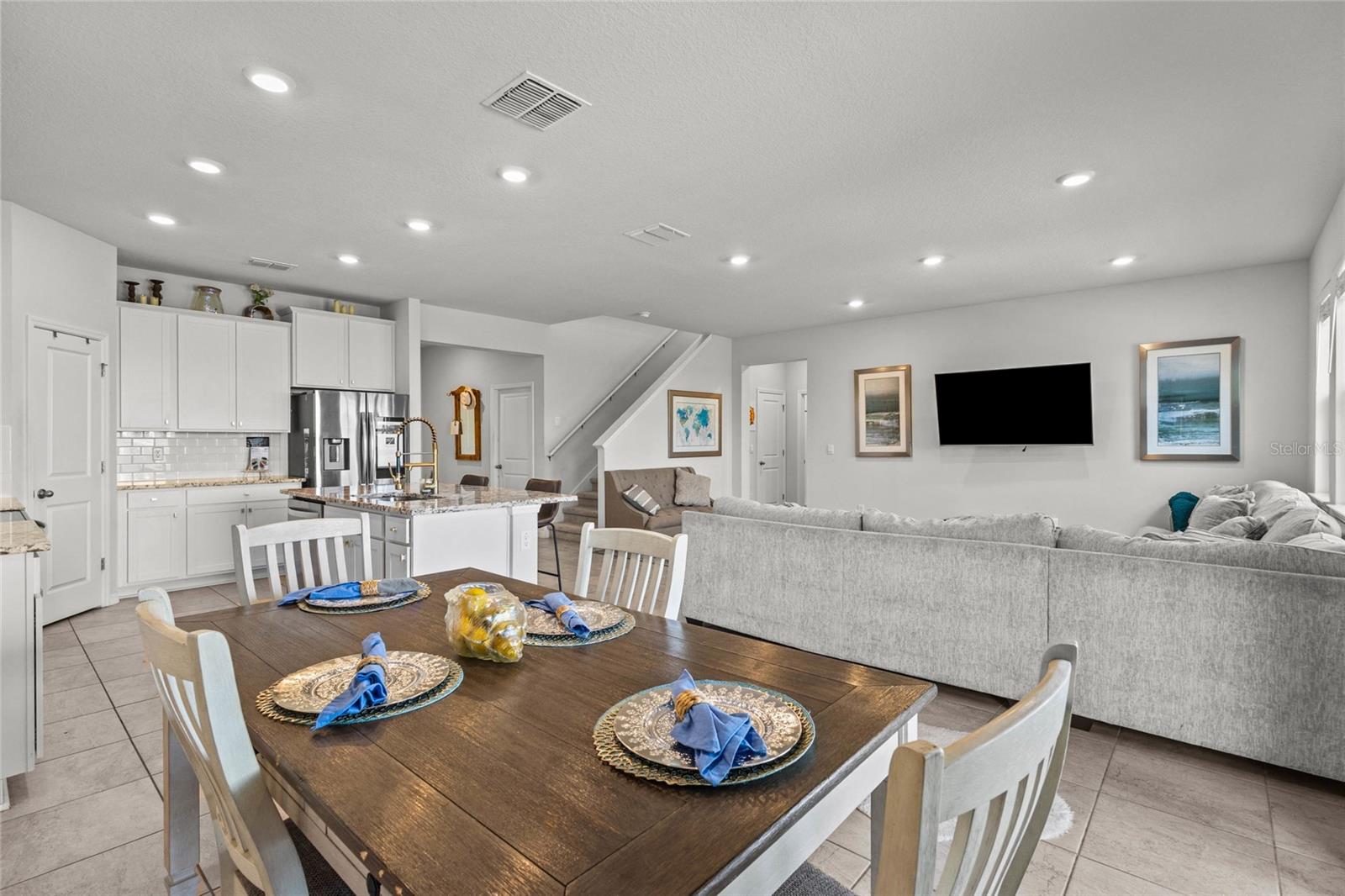 EVERGREEN ESTATES - Residential