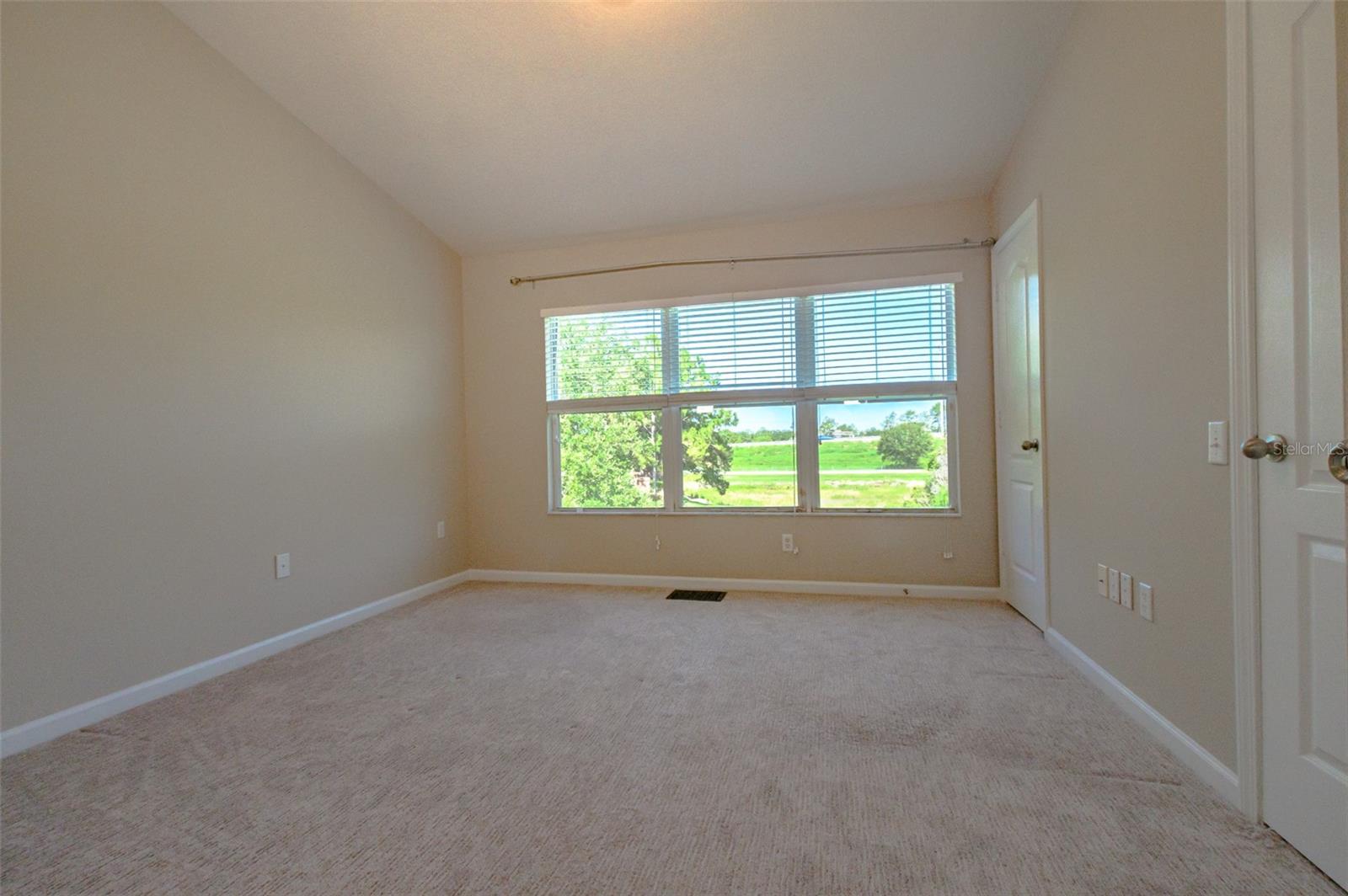 VALHALLA PH 3-4 - Residential
