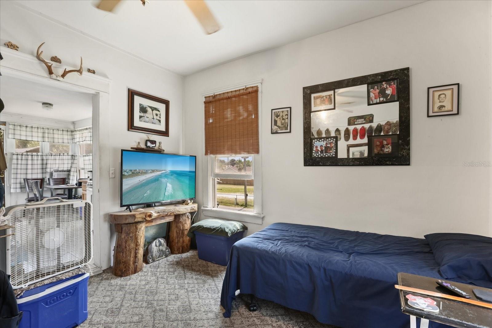 ROGERS SEABREEZE - Residential Income