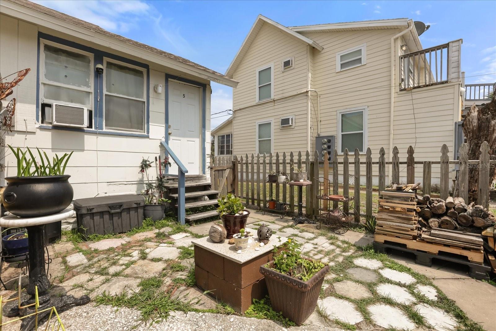 ROGERS SEABREEZE - Residential Income