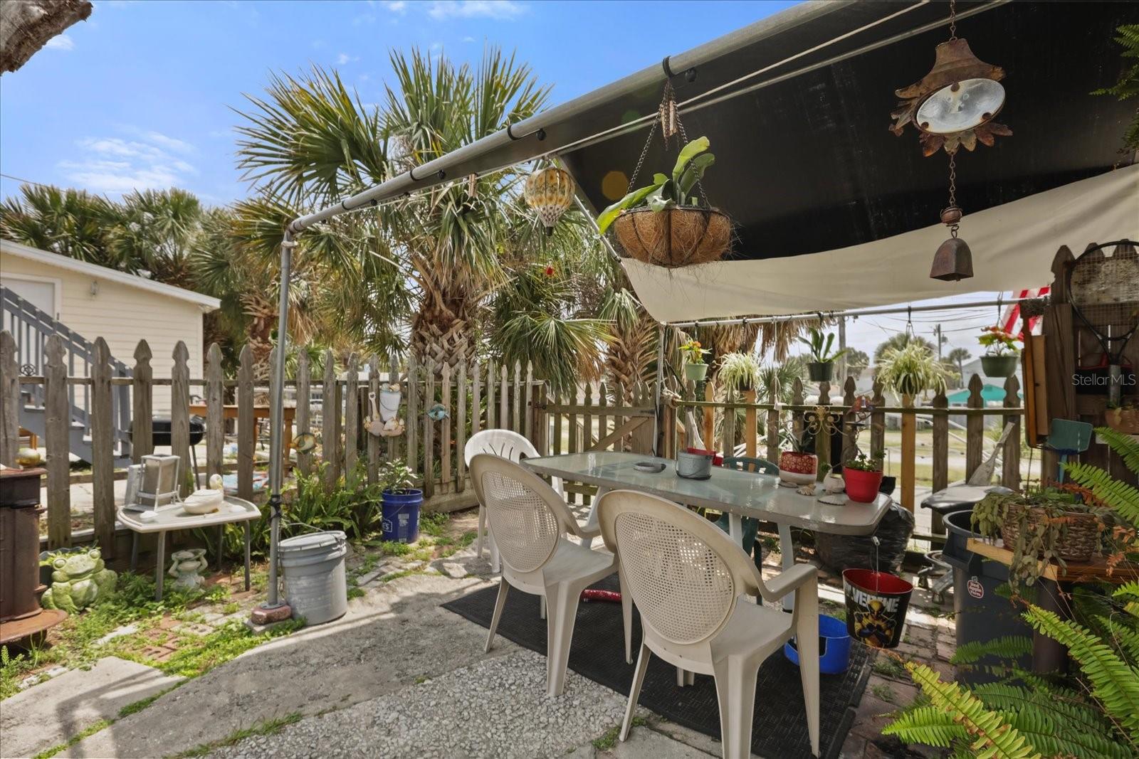 ROGERS SEABREEZE - Residential Income