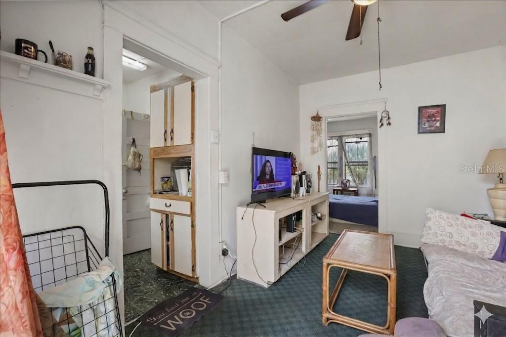 ROGERS SEABREEZE - Residential Income