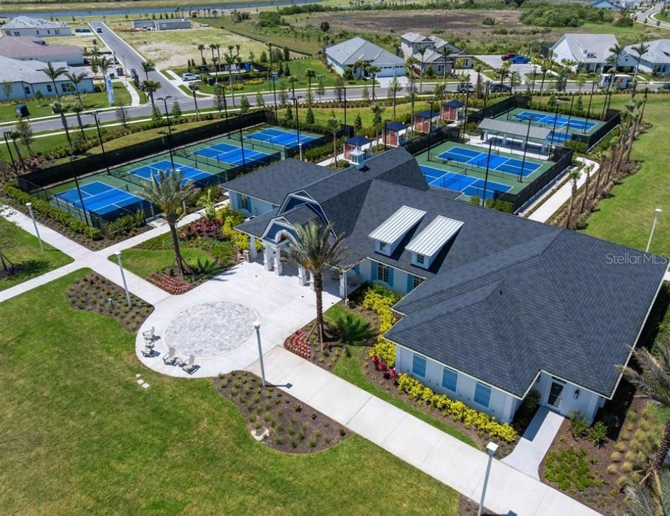 PALMERA AT WELLEN PARK - Residential