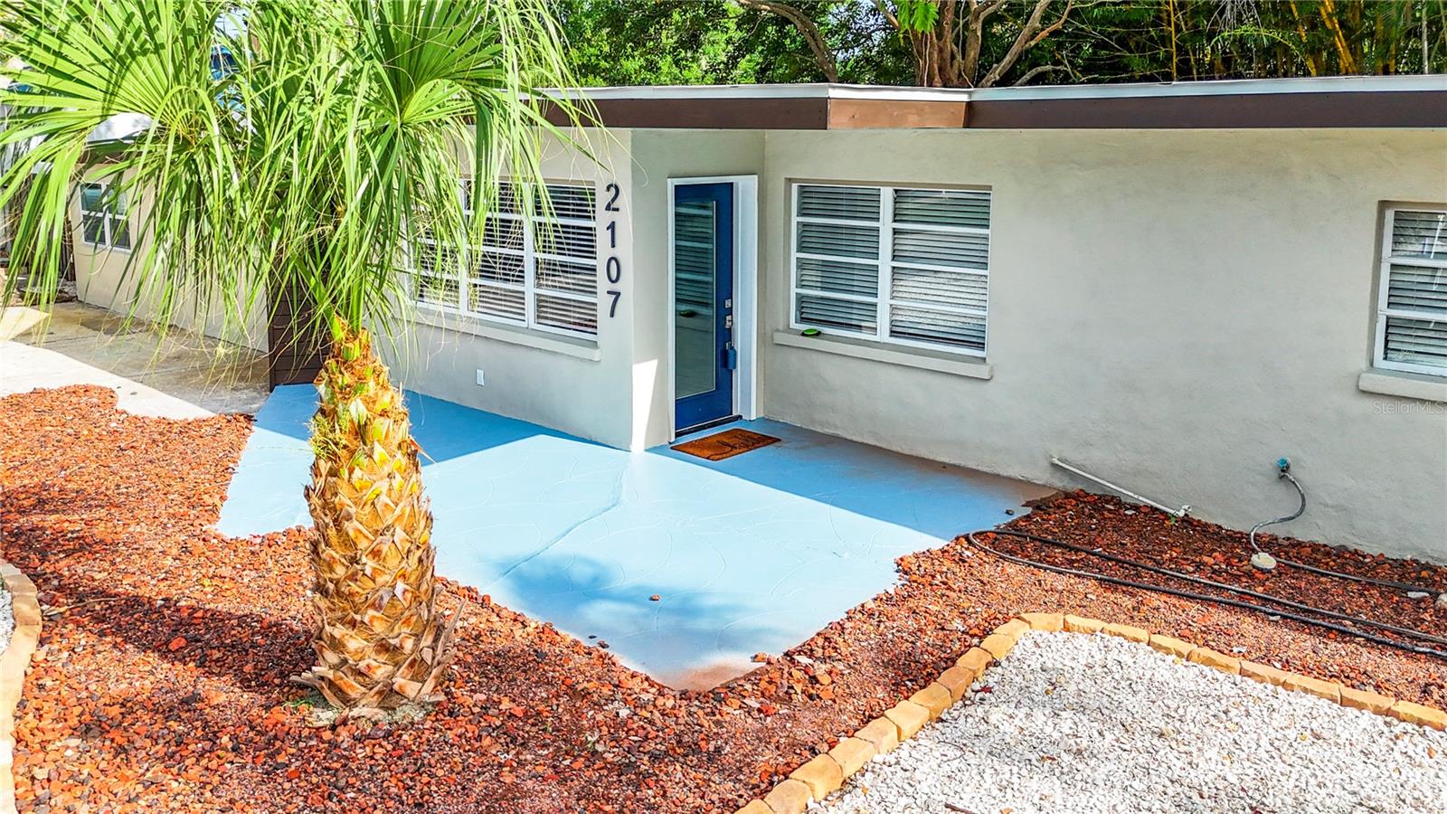 HARBOR OAKS - Residential