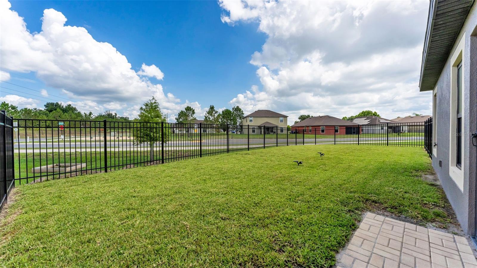 VILLAGES/BRIDGEWATERVILLAGE 08 - Residential