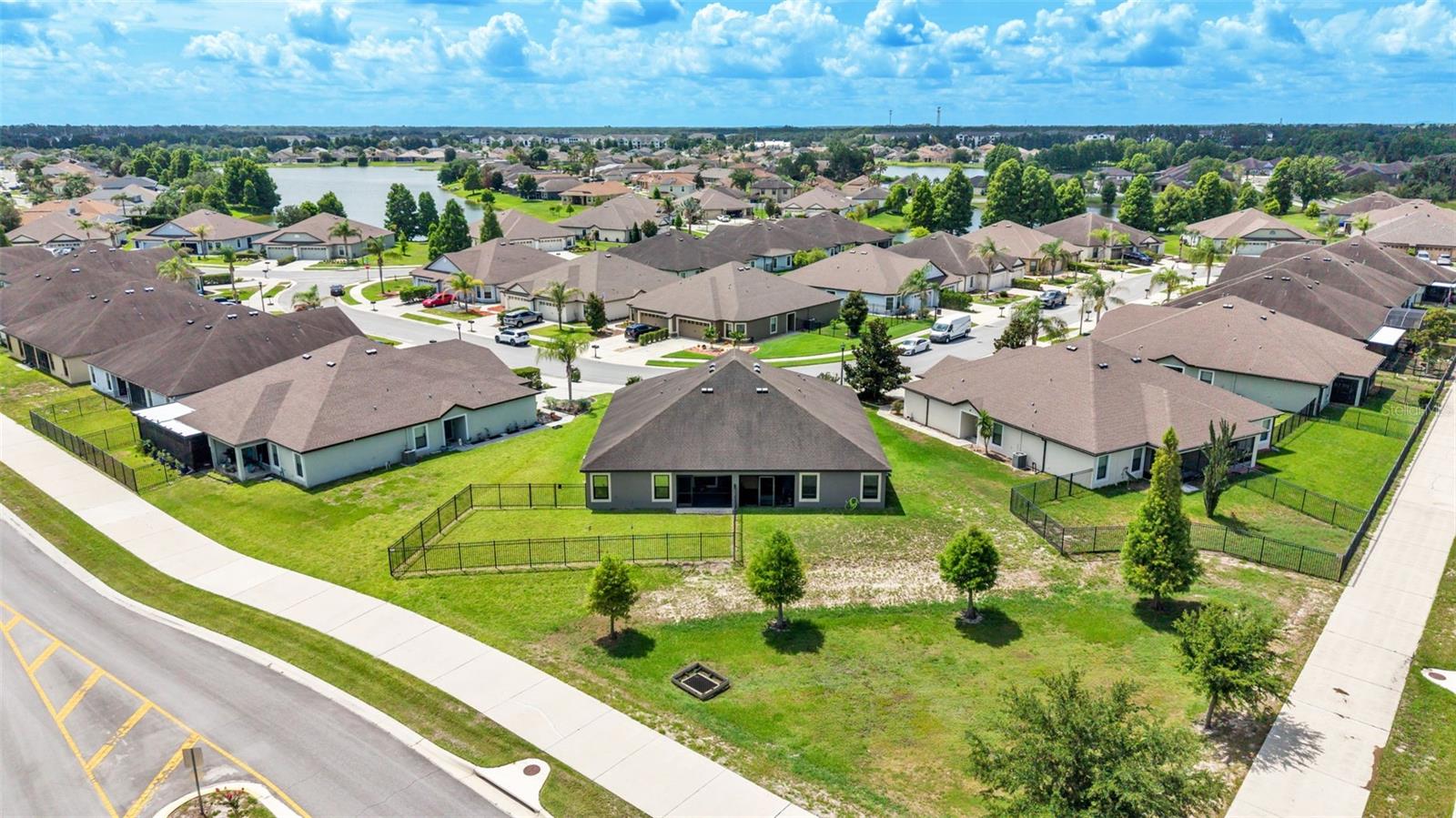 VILLAGES/BRIDGEWATERVILLAGE 08 - Residential