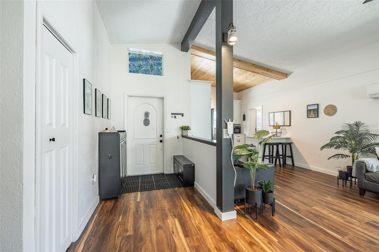CLEAR VIEW MANOR UNIT ONE REP - Residential
