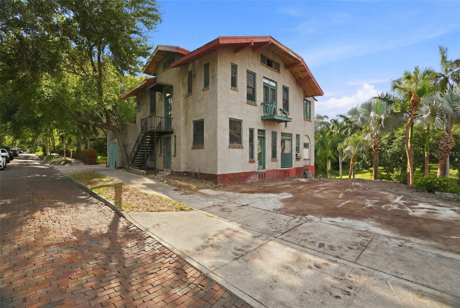 ROSER PARK 2ND ADD - Residential