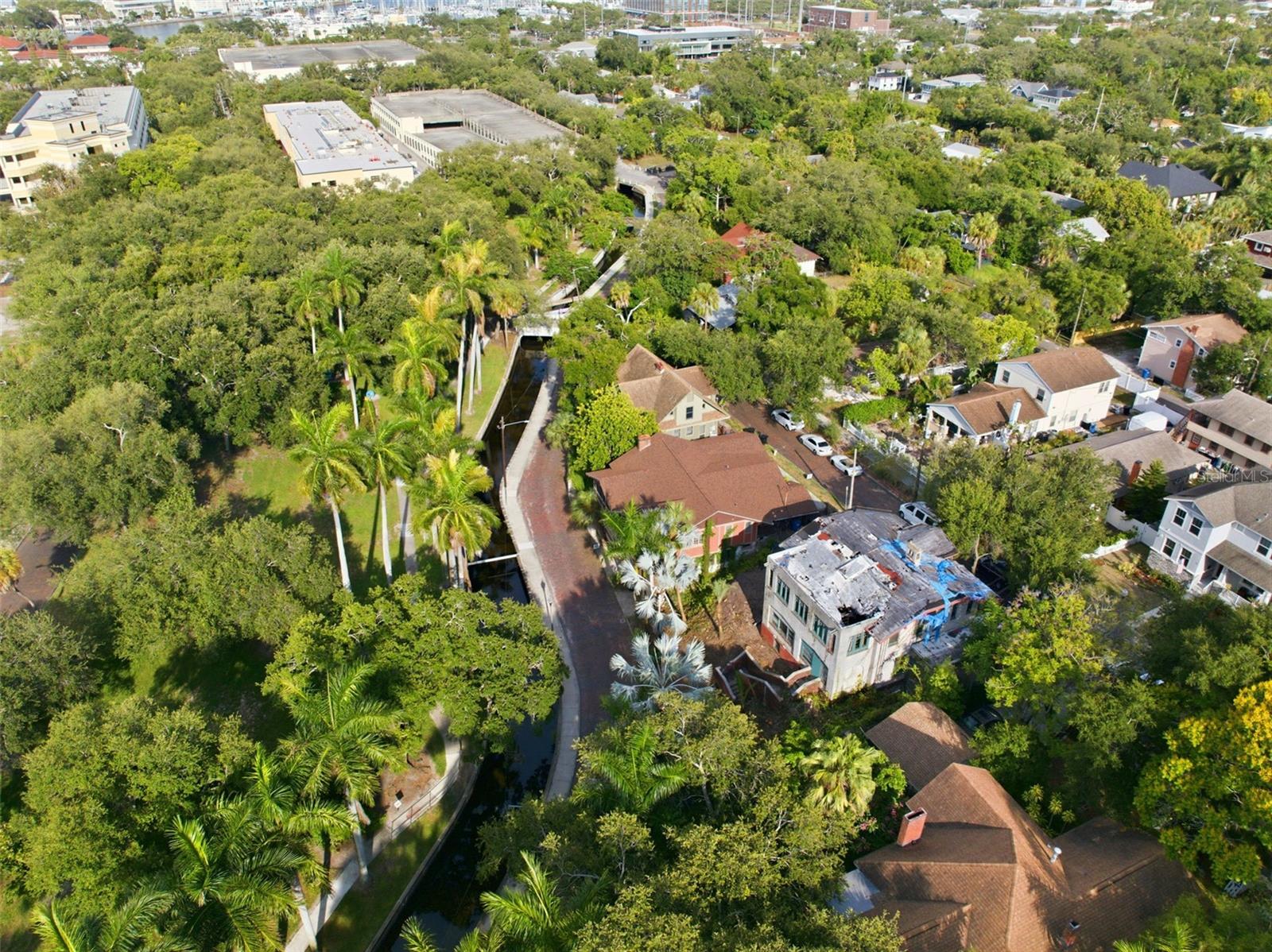 ROSER PARK 2ND ADD - Residential