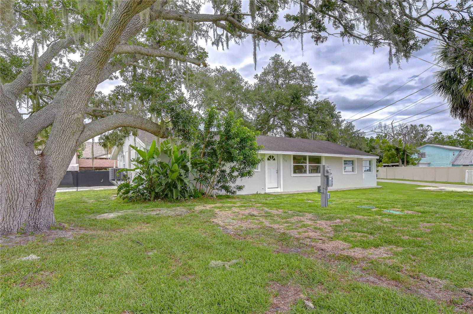 RUSKIN CITY - Residential