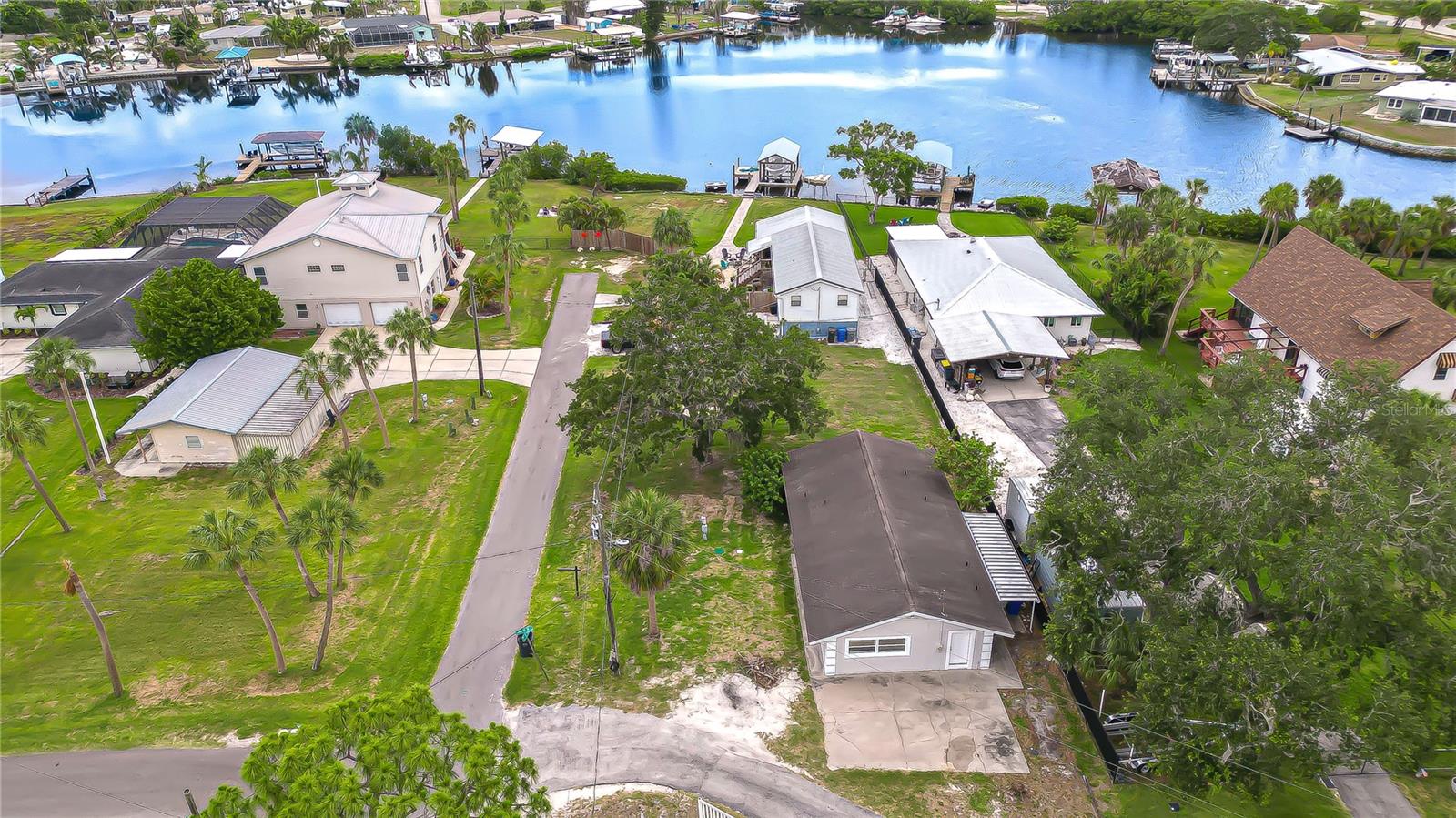 RUSKIN CITY - Residential